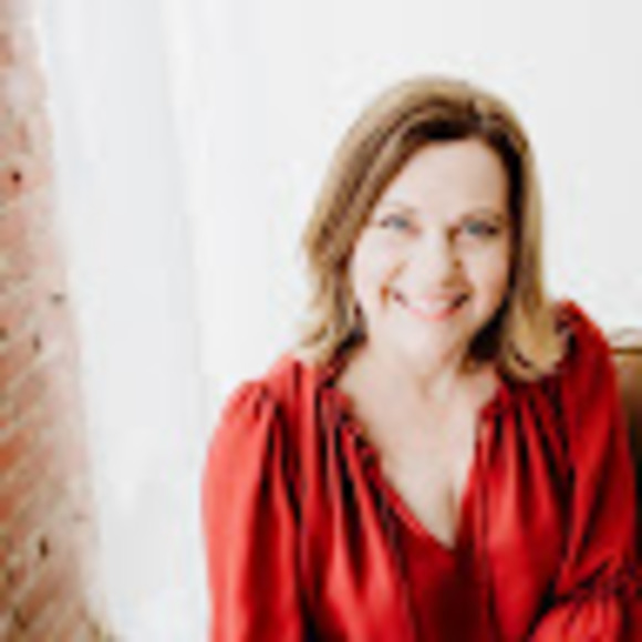 Meet your Posher, Tabetha - Picture 1 of 1